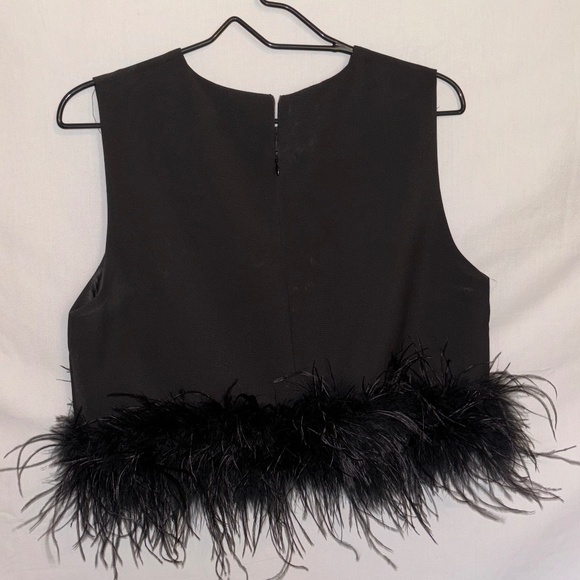 La'Ros black feather trim top - Picture 3 of 3